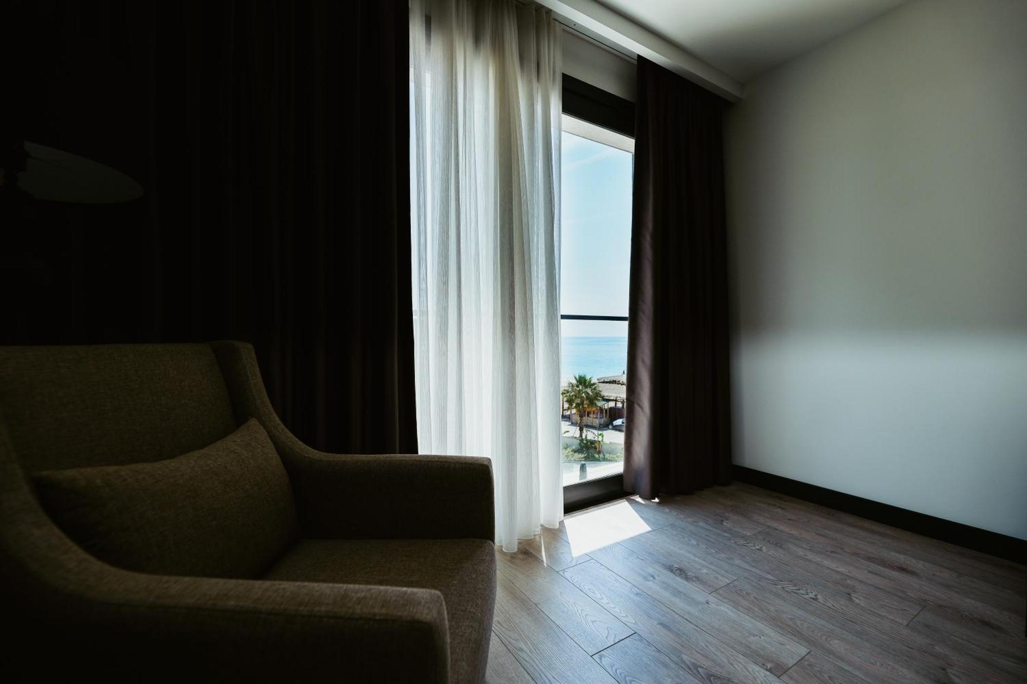 Palladium Beach Hotel- Private Beach Included Dhermi Exterior photo