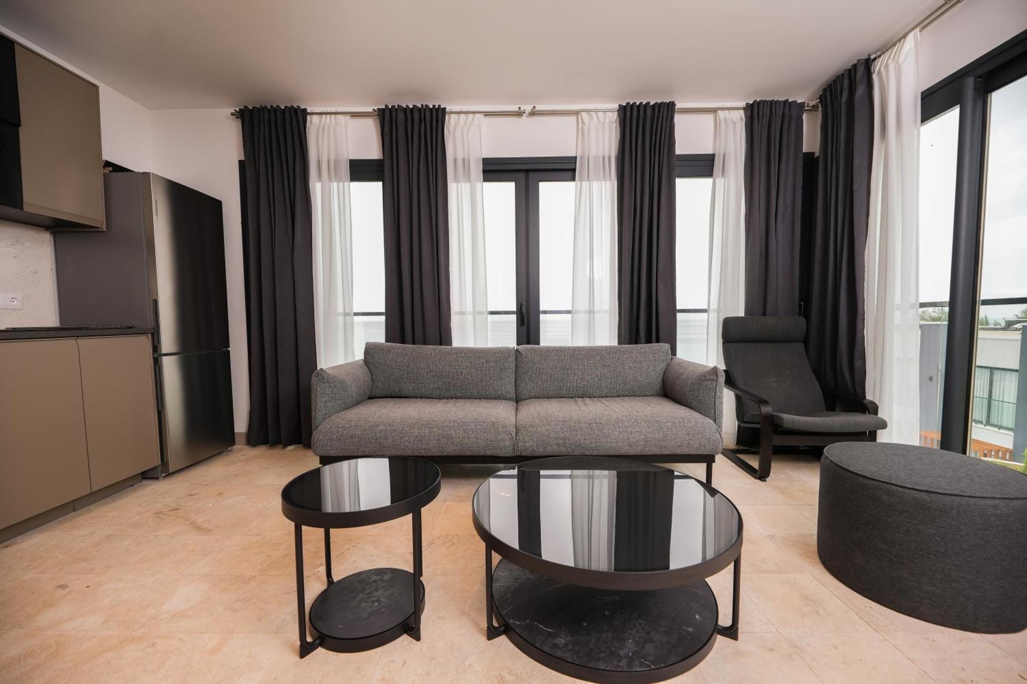 Palladium Beach Hotel- Private Beach Included Dhermi Exterior photo